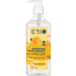 SHAMPOOING USAGE FREQUENT
