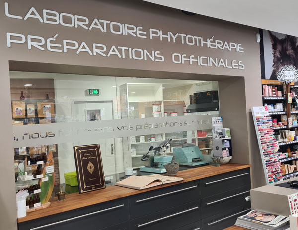 Expertise pharmaceutique et préparatoire de la Pharmacie de Mailloles Laboratoire de la Pharmacie de Mailloles à Perpignan